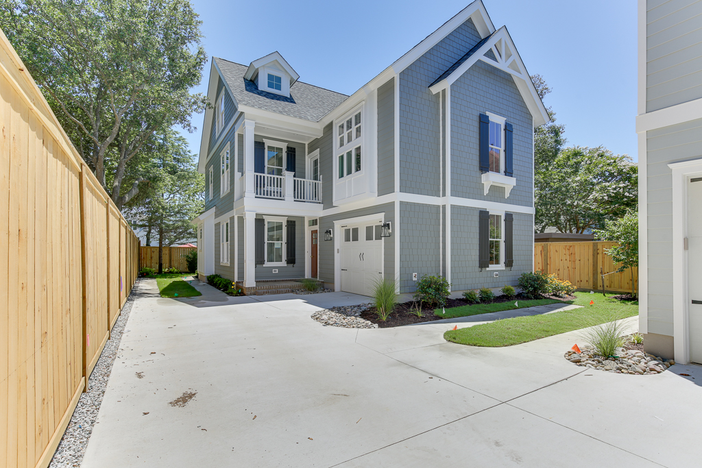 112 B 74th Street