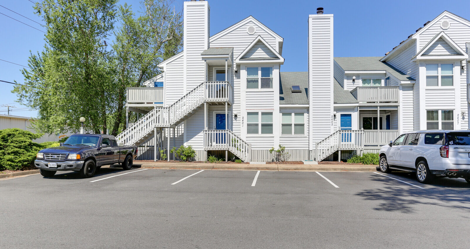 2403 Loran Court
